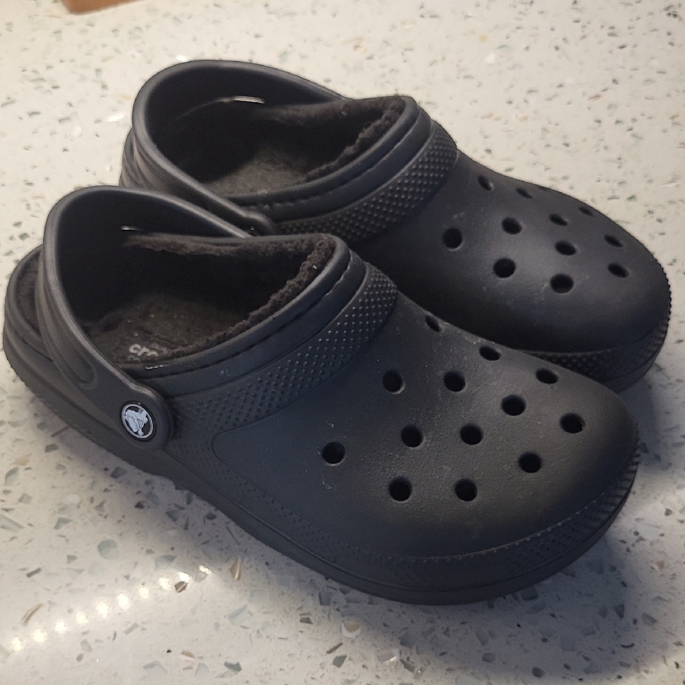 CROCS Black Slippers Lined
